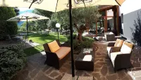 Hotel Ciclamino Hotels in Pietramurata