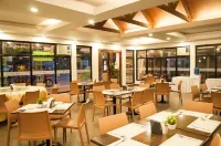 Seasons Hotel and Convention Center