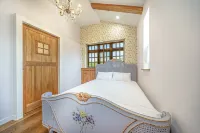 Yongin Petit Provence Pension