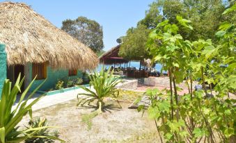 Isla Los Erizos EcoHouse