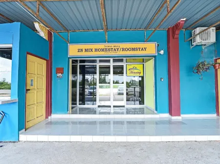 Hotel O Zn Mix Homestay & Roomstay Отели в г. Keluang