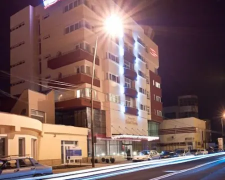 Hotel Nevis Wellness & Spa Hotels in Oradea