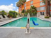 Best Western Plus Commerce Hotel