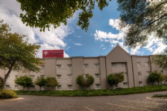 City Lodge Hotel Sandton, Katherine Street