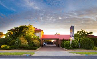 Colonial Motor Inn Bairnsdale Golden Chain Property