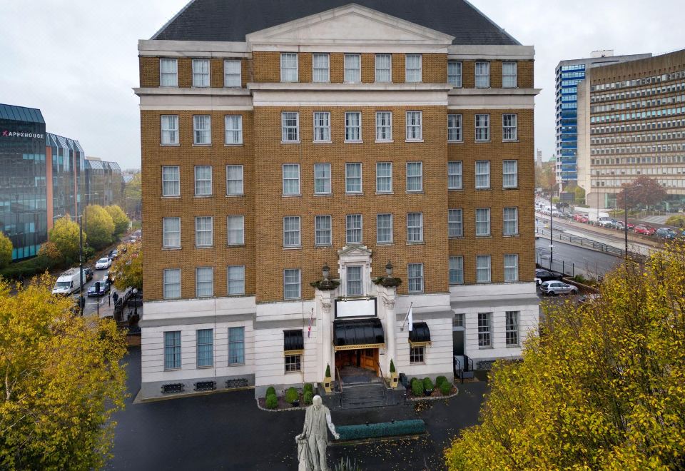 hotel overview picture