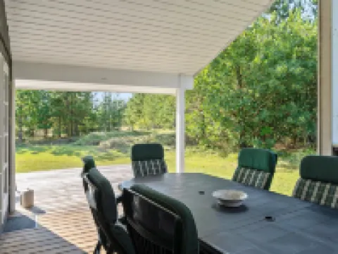 "Dorith" - 100m from the Sea