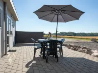 "Henne" - 2.5km from the Sea