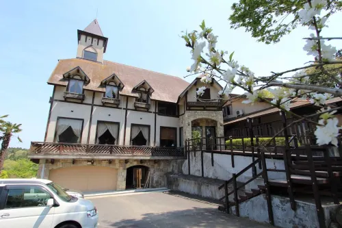 Matsushima Petit Hotel Bistro Abalon فنادق في ماتسوشيما