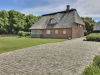 "Ingulf" - 18km from the Sea