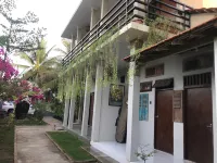 Casa Narrow Villa