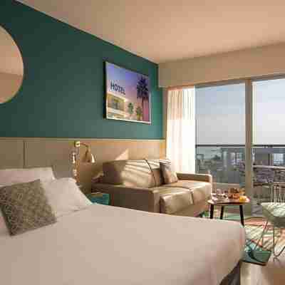 Hôtel Mercure Villeneuve-Loubet Plage Rooms