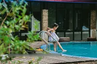 Taohuatan Zhen • Xiangshang | Taoke Jihua • Qinzi Yongchi | resort hotel (Taiping Lake scenic spot)