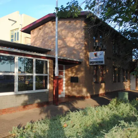 Port Adelaide Backpackers