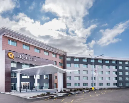 La Quinta by Wyndham Chicago O'Hare Airport Hotels in Rosemont