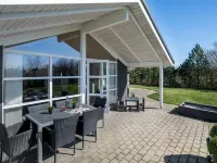 "Haagen" - 600m to the Fjord