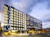 Mantra Albury Hotel Hotels near Sunglass Hut Myer Albury