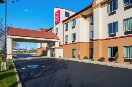 Red Roof Inn South Bend - Mishawaka Отели в г. Сент-Джозеф
