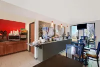 슈퍼 8 바이 윈덤 페이엣빌