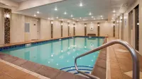 Best Western Plus Concordville Hotel - Pools