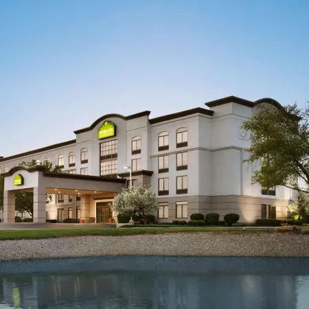 Wingate by Wyndham Cincinnati/Blue Ash