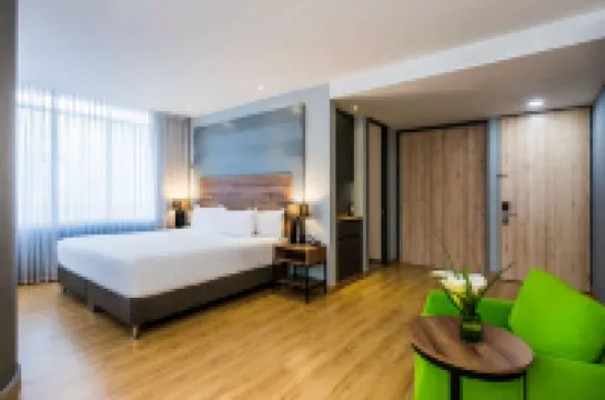 麥德林拉昆塔温德姆酒店