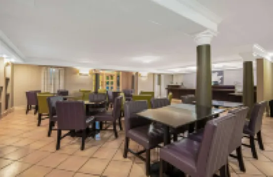 La Quinta Inn by Wyndham San Antonio I-35 N at Toepperwein