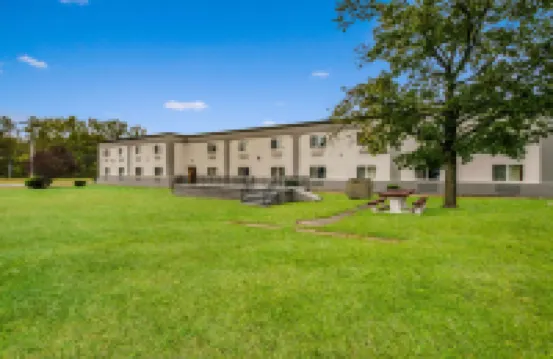 Motel 6 Tinton Falls NJ  Neptune