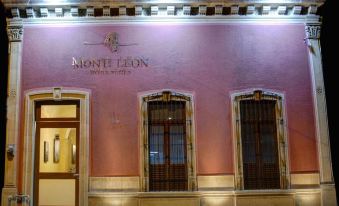 Hotel Monte Leon