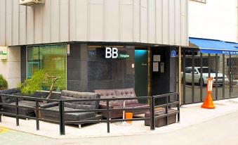 BB Hongdae Hostel