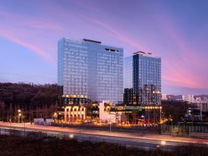 DoubleTree by Hilton Seoul Pangyo Residences