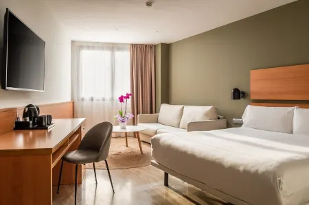 Hotel SB Express Tarragona Отели в г. Таррагона