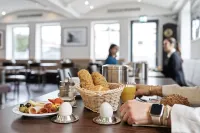 Hotel Adler - breakfast