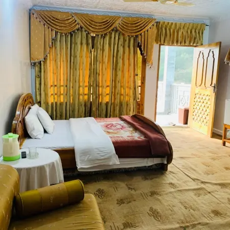Hotel Miandam Palace
