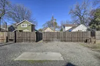 Centrally Located House in Chico w/ Gas Grill - Homestays