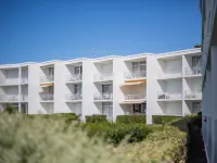 Les Trois Iles Hotels near Gare de Quiberon