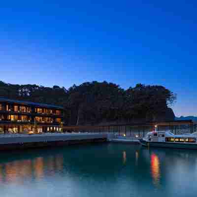 Kumano-Bettei Nakanoshima Hotel Exterior