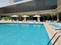 Mövenpick Hotel Karachi - Pools
