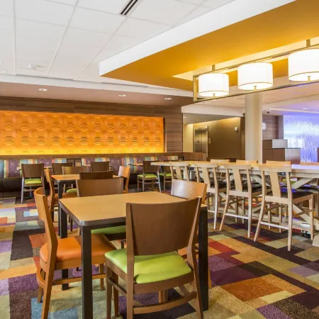 Fairfield Inn & Suites Waterloo Cedar Falls