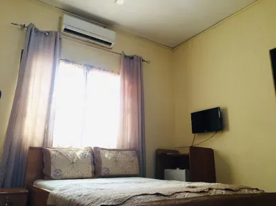 Single Room - Ground Floor Hotels in 