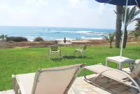 Sea Front Villa with Private Heated Pool, Quiet Area Paphos 322