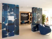 Résidence Odalys Collection les Canisson 濱海卡瓦萊爾酒店