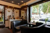 Hotel Ambassador - 2 stjerner
