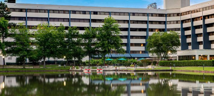 DoubleTree Suites by Hilton Raleigh - Durham Hotel di Durham