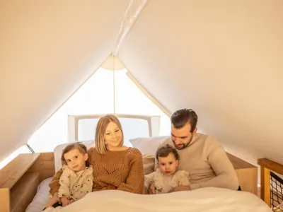 Papendaal Lodge 4 Glampingtent Hotels near Stadhuis Hasselt