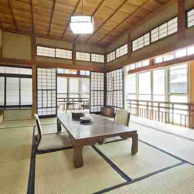 酸湯溫泉旅館 Rooms