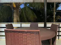 White Pearl Homestay
