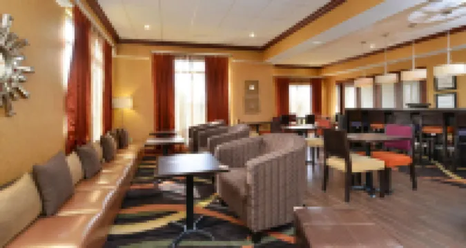 แฮมป์ตันอินน์ กีโอกุก