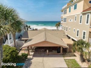 8413 Surf Dr - A Chance to Relax