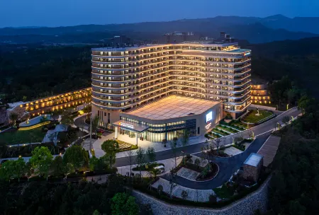 Millennium Resort Wenzhou Отели рядом с достопримечательностью «Anfu Temple (liubowengulilvyoujingqu)»